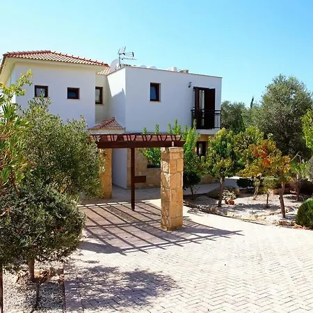 Aphrodite Hills Superior Superior 0085 Air Conditioning 3 Bedrooms Villa *