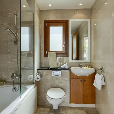 Aphrodite Hills Superior Superior 0085 Air Conditioning 3 Bedrooms Paphos